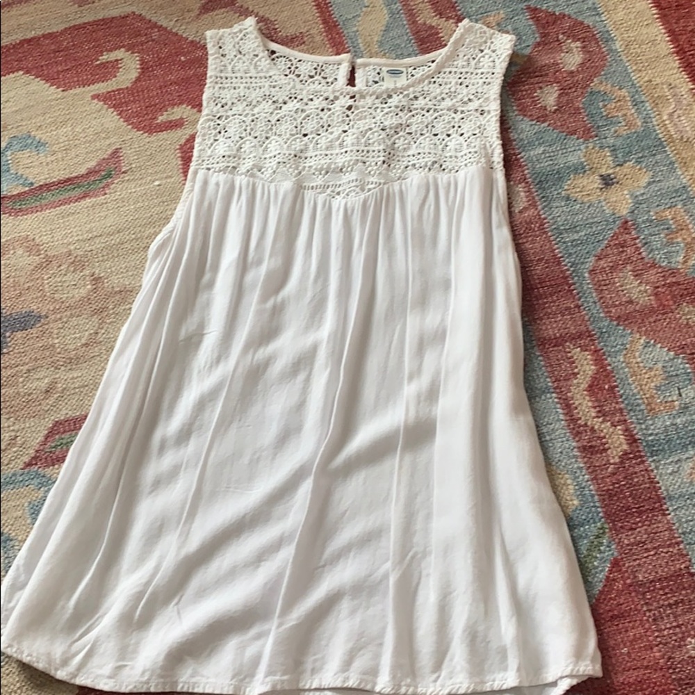 Old navy crochet blouse